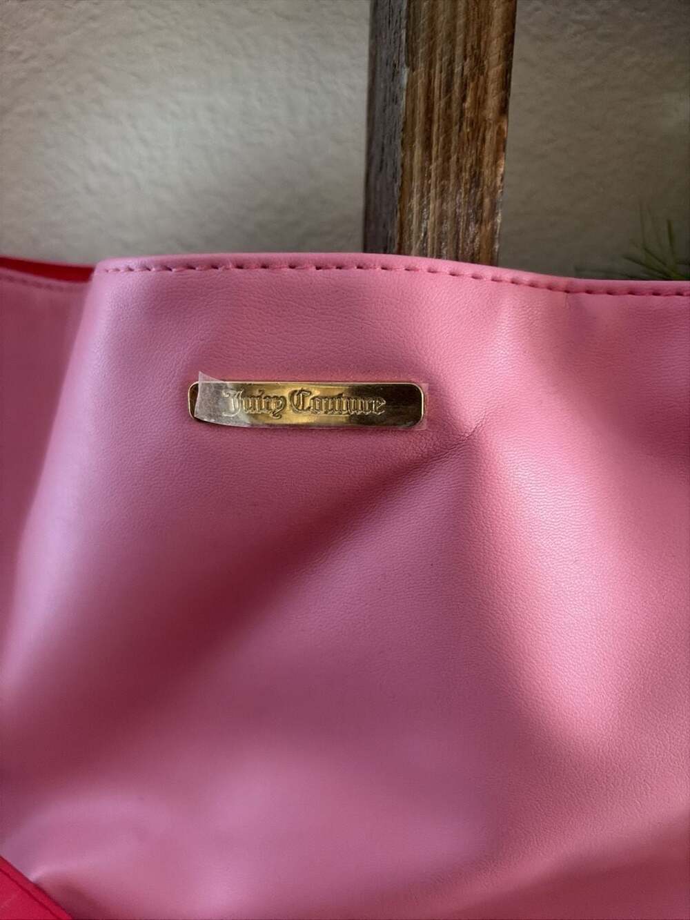Juicy Couture Pink and Red Crossbody Shoulder Bag - Picture 2 of 3